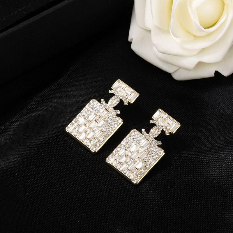 Chanel Earring 03yxs198